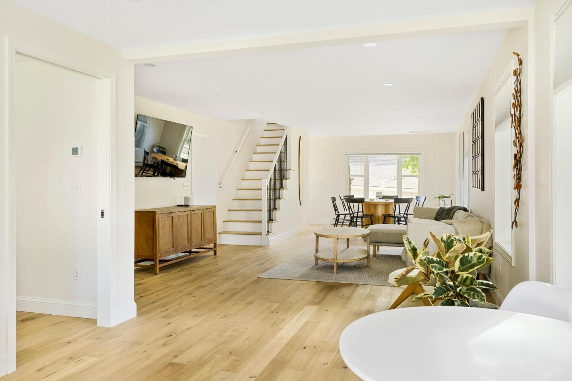 Bright 4Br Beach House, Pine Point Perfection Скарборо Экстерьер фото