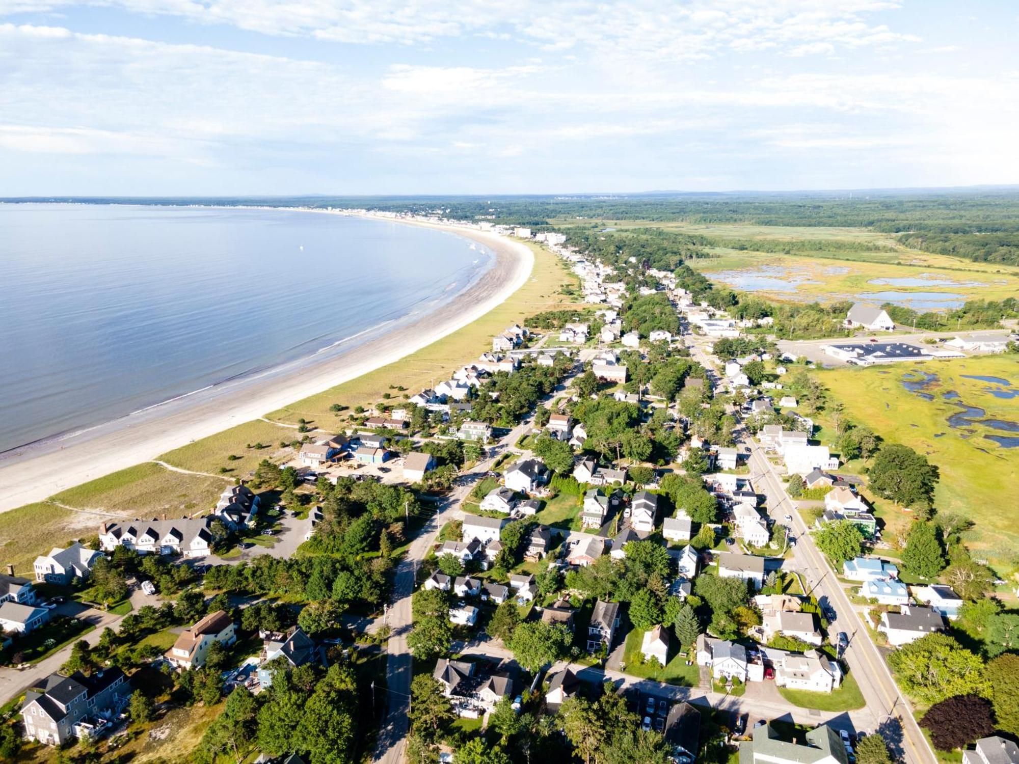 Bright 4Br Beach House, Pine Point Perfection Скарборо Экстерьер фото